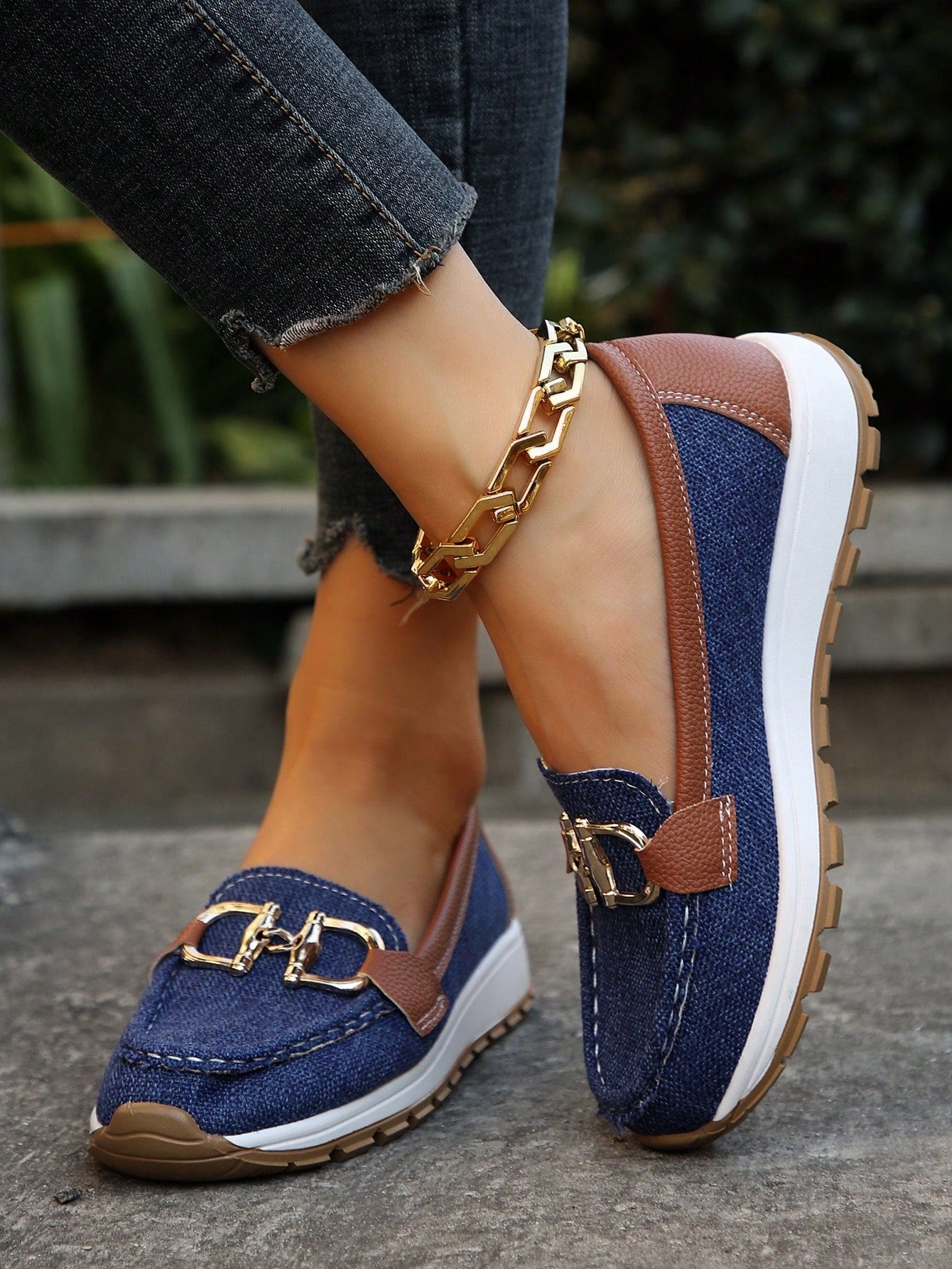 Women’s Buckle Flat Loafers